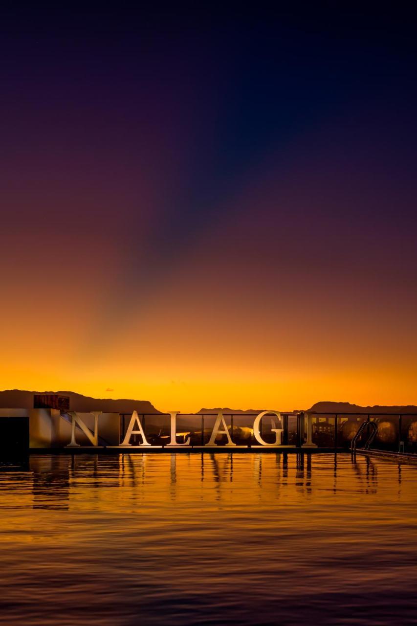 Nalagi Hotel Nadi Exteriör bild