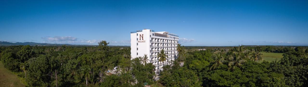 Nalagi Hotel Nadi Exteriör bild