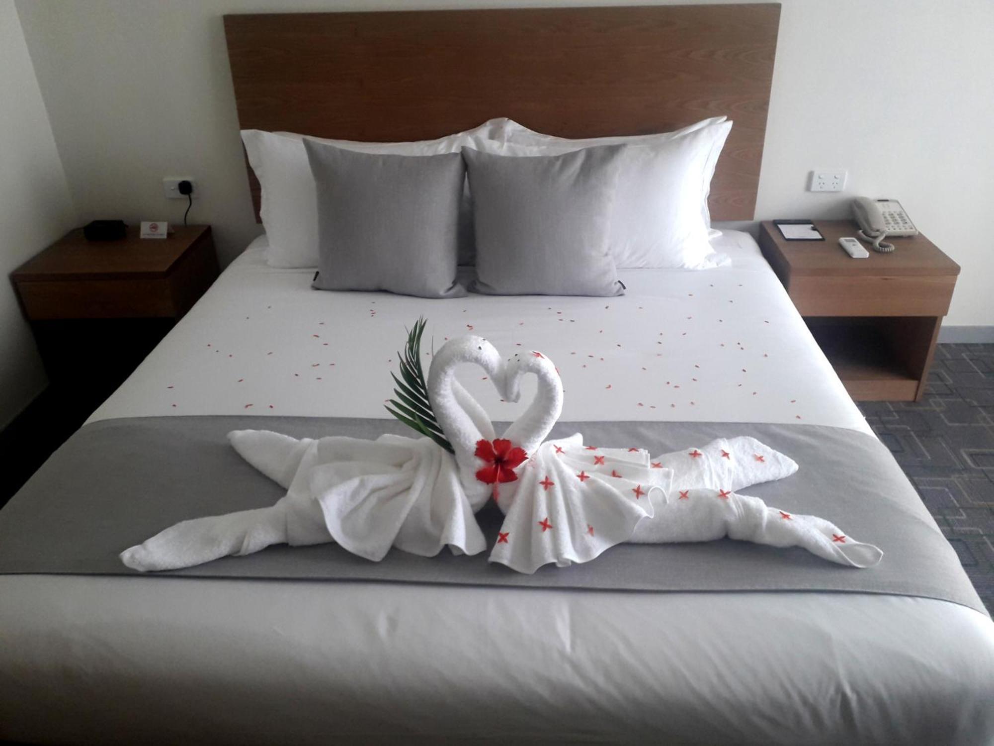 Nalagi Hotel Nadi Exteriör bild