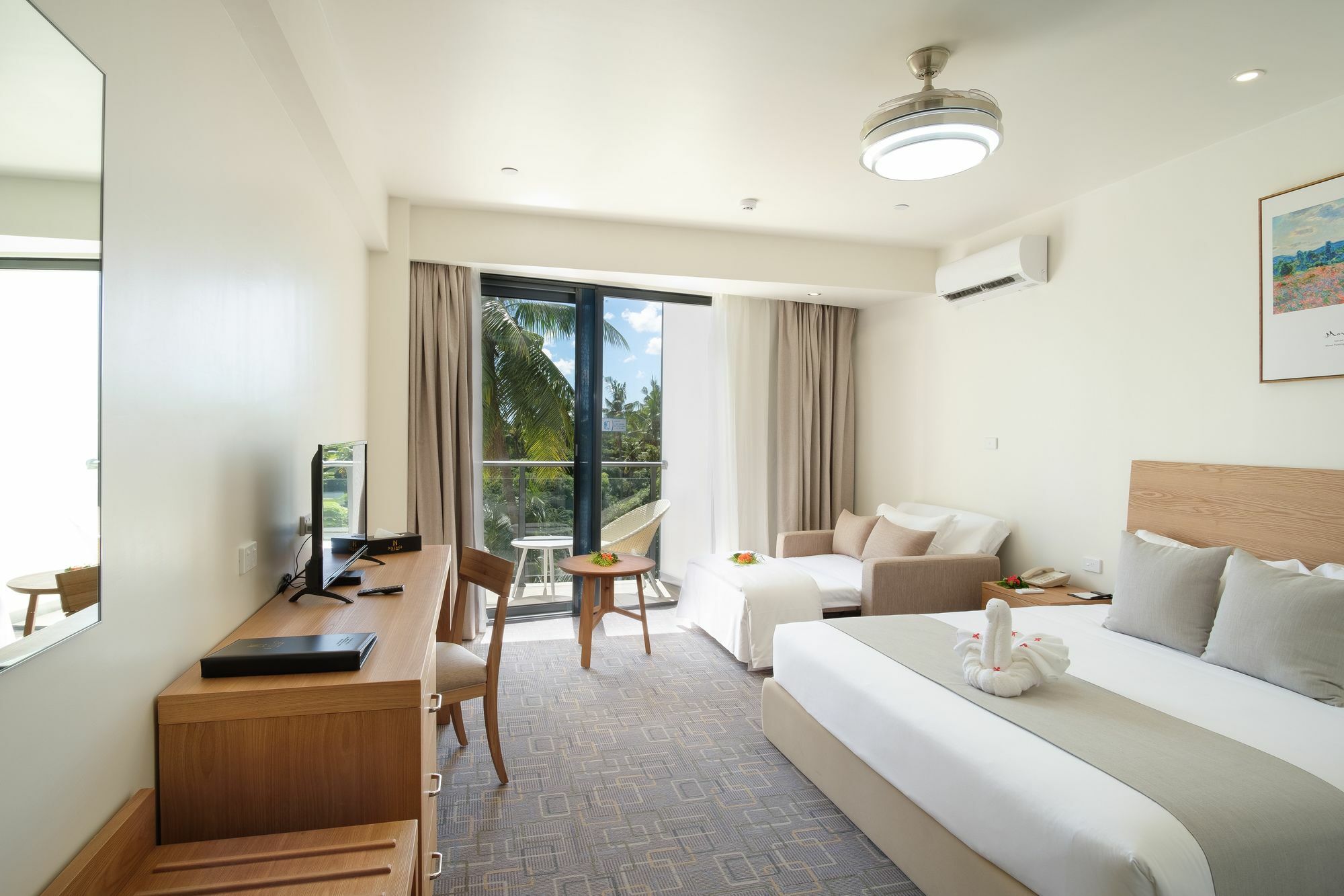 Nalagi Hotel Nadi Exteriör bild
